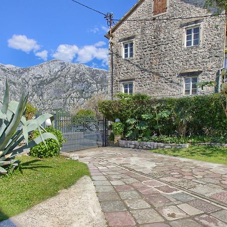 Apartments Ivanovic コトル エクステリア 写真