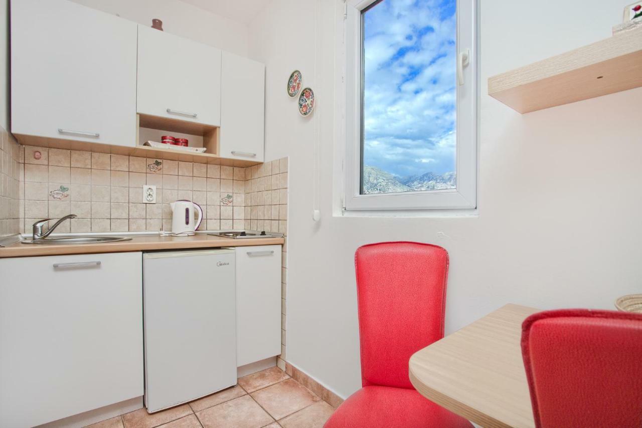 Apartments Ivanovic コトル エクステリア 写真
