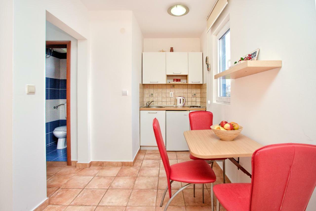 Apartments Ivanovic コトル エクステリア 写真